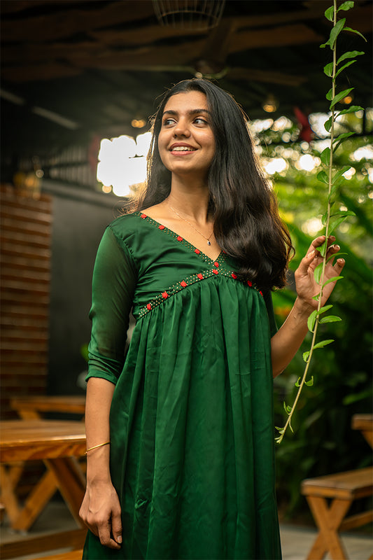 Dark Emerald Elegance